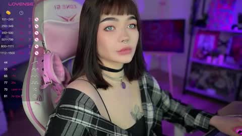 Nika online show from 01-17-25, 11:07