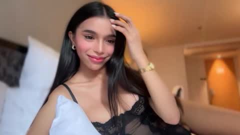 Snapshot of babysabrinaxx chatting on 10-08-25, 07:17 babysabrinaxx online show from 10-08-25, 07:17