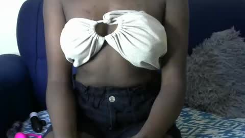 babysl0909 online show from 03-09-25, 08:42
