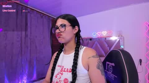  VENU  online show from 02-04-26, 03:01