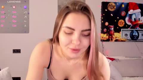 Snapshot of babyy_doll chatting on 12-30-24, 08:10 JOIN FAN CLUB TO GET MY CONTENT FOR FREE online show from 12-30-24, 08:10