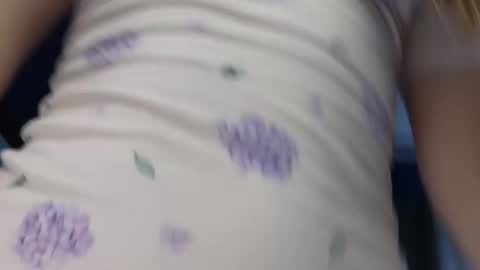 Chloe online show from 09-15-25, 12:38