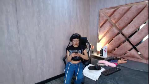 BABY RASTA DANN online show from 10-04-25, 04:54