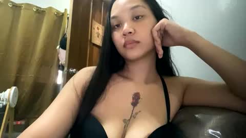 Snapshot of babyzarah2002 chatting on 09-18-25, 08:05 zarah online show from 09-18-25, 08:05