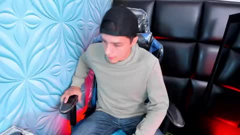 bad_boy_21_ online show from 05-01-26, 12:43
