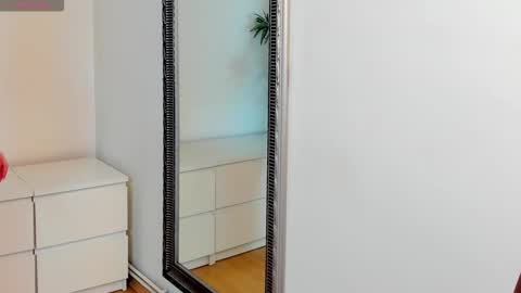 Dora online show from 02-04-26, 06:41