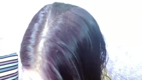 Snapshot of bad_gyaal chatting on 03-08-25, 07:09 Sophie online show from 03-08-25, 07:09