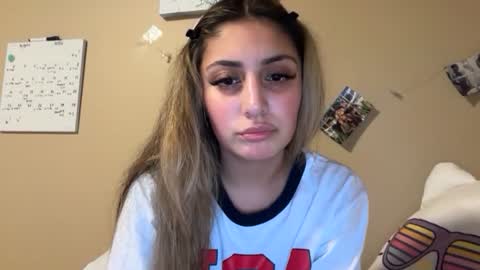 badbihdani18 online show from 08-10-26, 05:11