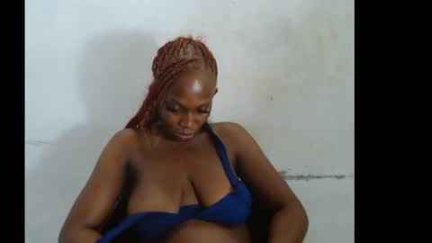 Snapshot of badbitchgirlx chatting on 03-25-26, 12:16 badbitchgirlx online show from 03-25-26, 12:16