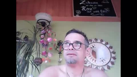 Snapshot of badboy2406 chatting on 02-20-25, 07:55 badboy2406 online show from 02-20-25, 07:55
