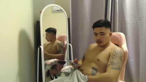 Snapshot of badboy_hanns chatting on 10-05-25, 03:43 HANNS online show from 10-05-25, 03:43