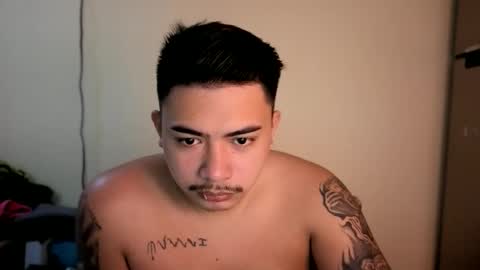 Snapshot of badboy_hanns chatting on 10-16-25, 12:55 HANNS online show from 10-16-25, 12:55