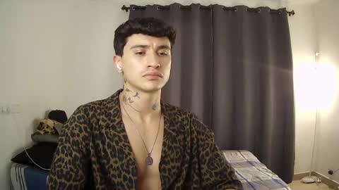 Snapshot of badboyx6969x chatting on 04-29-26, 06:17 badboyx6969x online show from 04-29-26, 06:17