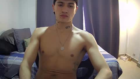 Snapshot of badboyx6969x chatting on 05-15-26, 01:40 badboyx6969x online show from 05-15-26, 01:40