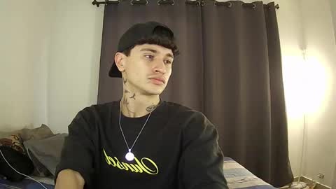 Snapshot of badboyx6969x chatting on 05-17-26, 12:12 badboyx6969x online show from 05-17-26, 12:12