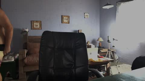 Baddaddybrazil online show from 12-16-24, 07:32