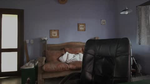 Baddaddybrazil online show from 12-17-24, 11:28