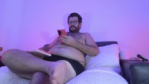 Snapshot of baddaddybrasil chatting on 05-06-26, 12:21 Baddaddybrazil online show from 05-06-26, 12:21