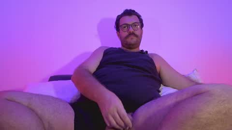 Snapshot of baddaddybrasil chatting on 05-17-26, 05:42 Baddaddybrazil online show from 05-17-26, 05:42