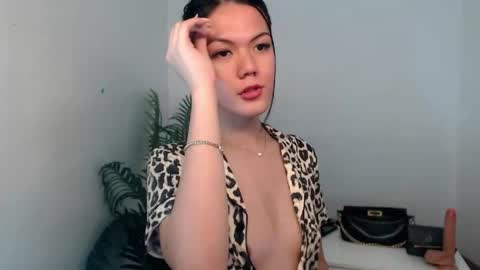 Snapshot of baddie_bunnyx chatting on 04-07-26, 01:33 Hello im your lovely Cheska online show from 04-07-26, 01:33