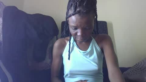 baddie_floxxy online show from 05-12-26, 07:44