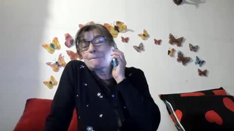 Gina online show from 01-01-25, 03:24