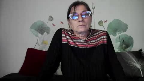 Gina online show from 10-07-25, 10:01