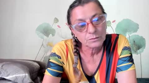 Gina online show from 05-26-26, 12:23