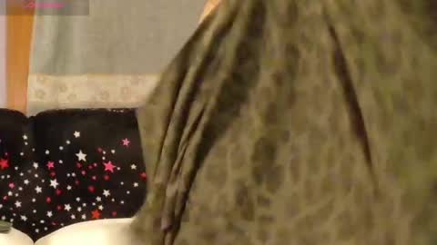 Snapshot of badgirlpr chatting on 10-18-25, 05:43 Badgirlpr online show from 10-18-25, 05:43