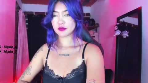 Snapshot of badkatyuska chatting on 12-11-24, 11:54        Please help me to reach 100 thumbs up online show from 12-11-24, 11:54