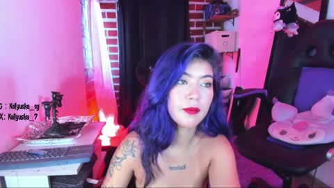 Snapshot of badkatyuska chatting on 12-13-24, 07:53        Please help me to reach 100 thumbs up online show from 12-13-24, 07:53