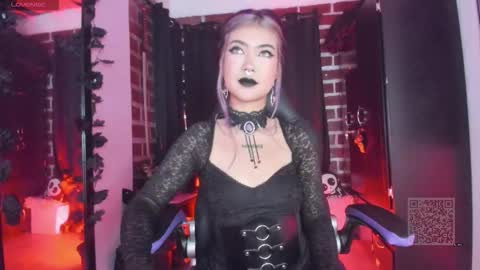 Snapshot of badkatyuska chatting on 09-28-25, 04:01        Please help me to reach 100 thumbs up online show from 09-28-25, 04:01