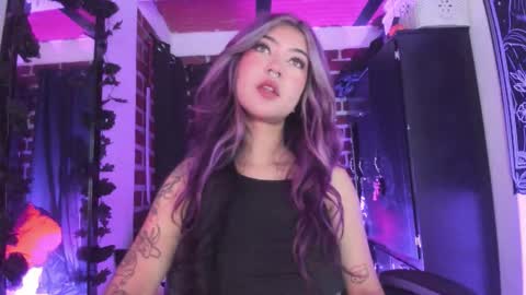 Snapshot of badkatyuska chatting on 10-06-25, 01:58        Please help me to reach 100 thumbs up online show from 10-06-25, 01:58