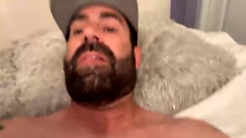 bagleyc467 online show from 04-01-26, 12:06