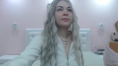 Banana online show from 04-14-26, 09:15