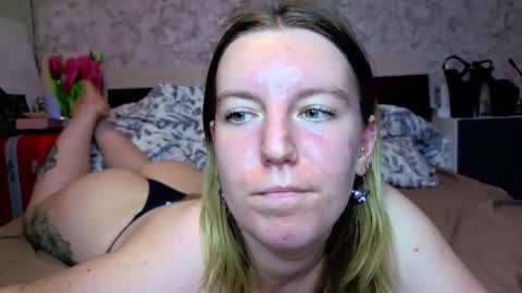 holly online show from 06-07-26, 03:38