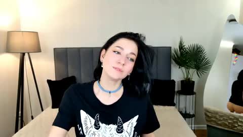 Bailyn online show from 05-10-26, 12:43