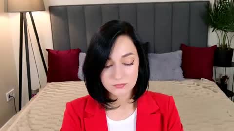Bailyn online show from 06-17-26, 12:18