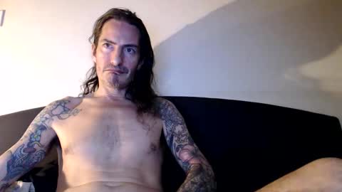 Snapshot of bailey39 chatting on 02-11-26, 02:05 Bailey online show from 02-11-26, 02:05