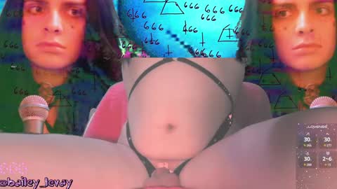 Bailey Levay online show from 02-09-25, 12:39