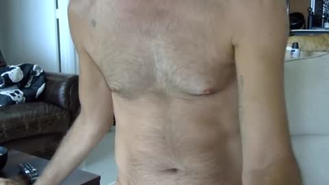 Snapshot of baker305 chatting on 06-20-26, 05:16 baker305 online show from 06-20-26, 05:16