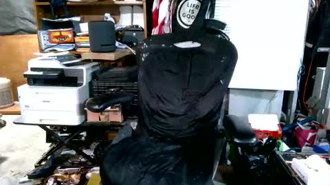 Snapshot of balddickstroking chatting on 11-14-25, 02:43 balddickstroking online show from 11-14-25, 02:43