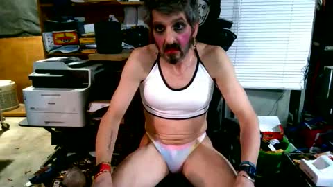 Snapshot of balddickstroking chatting on 11-15-25, 06:04 balddickstroking online show from 11-15-25, 06:04