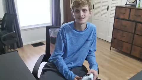 Snapshot of bambam1400 chatting on 10-09-25, 05:55 bambam1400 online show from 10-09-25, 05:55