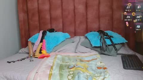 Snapshot of bambi__angels chatting on 09-17-25, 07:48 Arianna online show from 09-17-25, 07:48