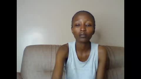 Snapshot of bambi_bunnie chatting on 06-29-26, 04:29 Bambi online show from 06-29-26, 04:29