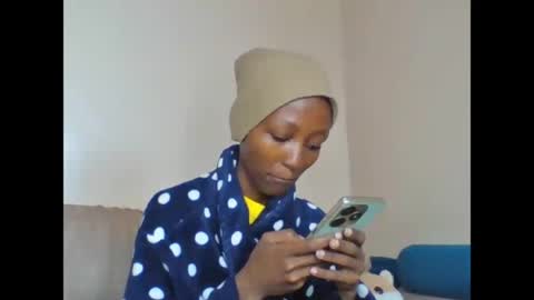 Snapshot of bambi_bunnie chatting on 07-06-26, 10:56 Bambi online show from 07-06-26, 10:56