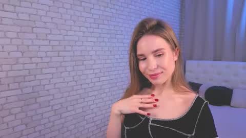 Snapshot of bambihex chatting on 09-21-25, 05:20 Milana online show from 09-21-25, 05:20
