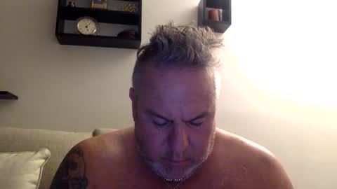 banana5289 online show from 12-25-24, 10:06