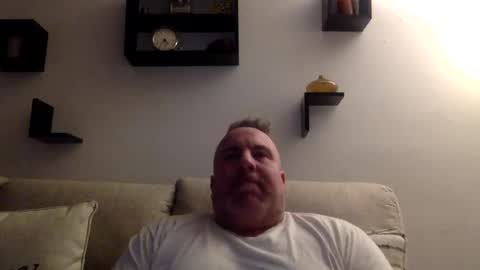 banana5289 online show from 01-03-25, 09:26